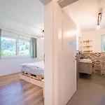 Tirola Bude Apartment