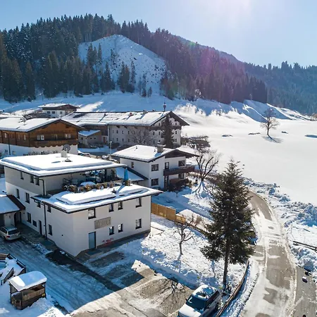 Tirola Bude Διαμέρισμα